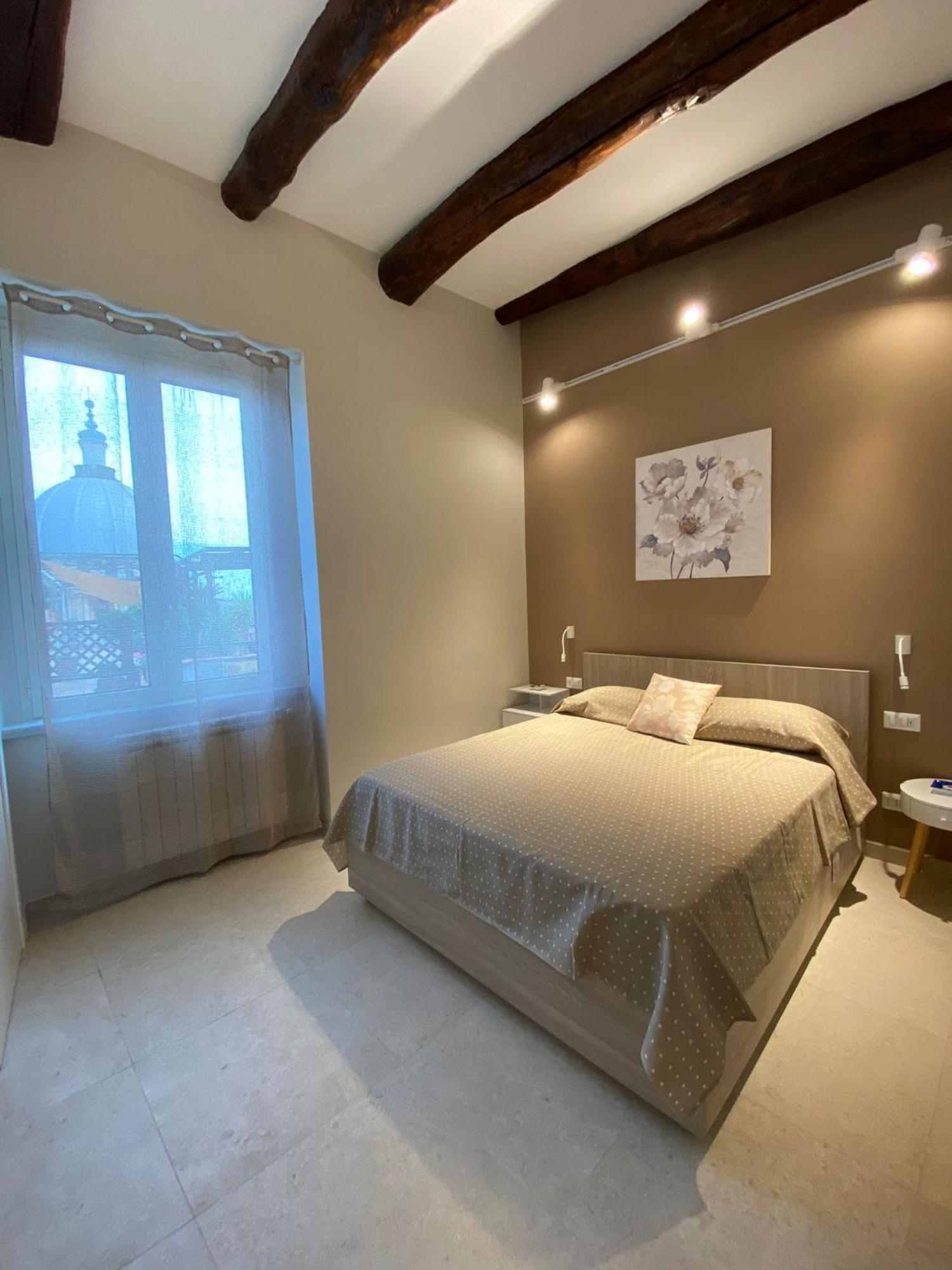 House Melina Naples